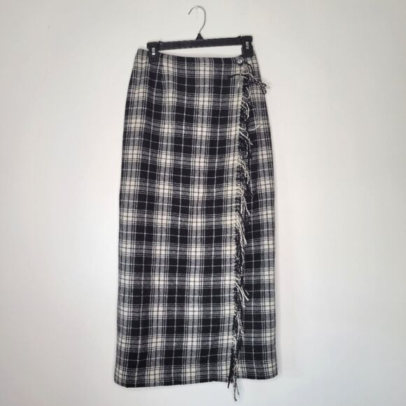 Vintage Cambridge Country Wool Blend Black and White Plaid Wrap Maxi Skirt 6 - Picture 1 of 8